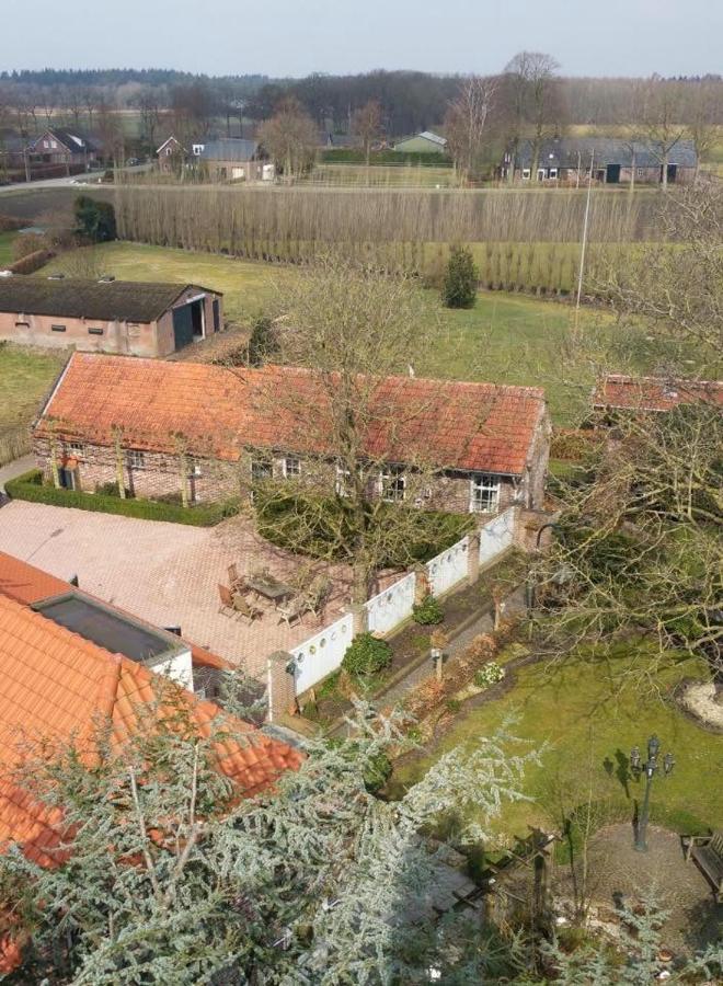 Pitten Bed & Breakfast